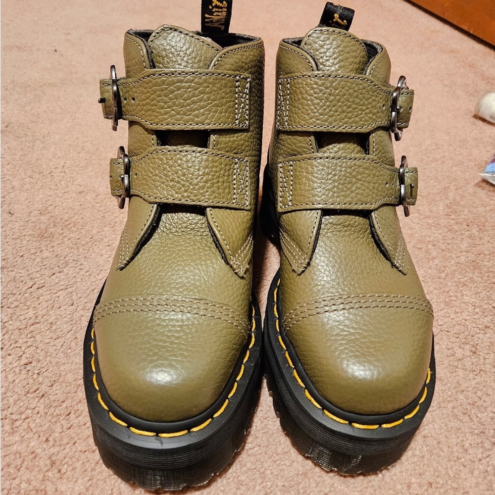 Green Devon Dr. martens